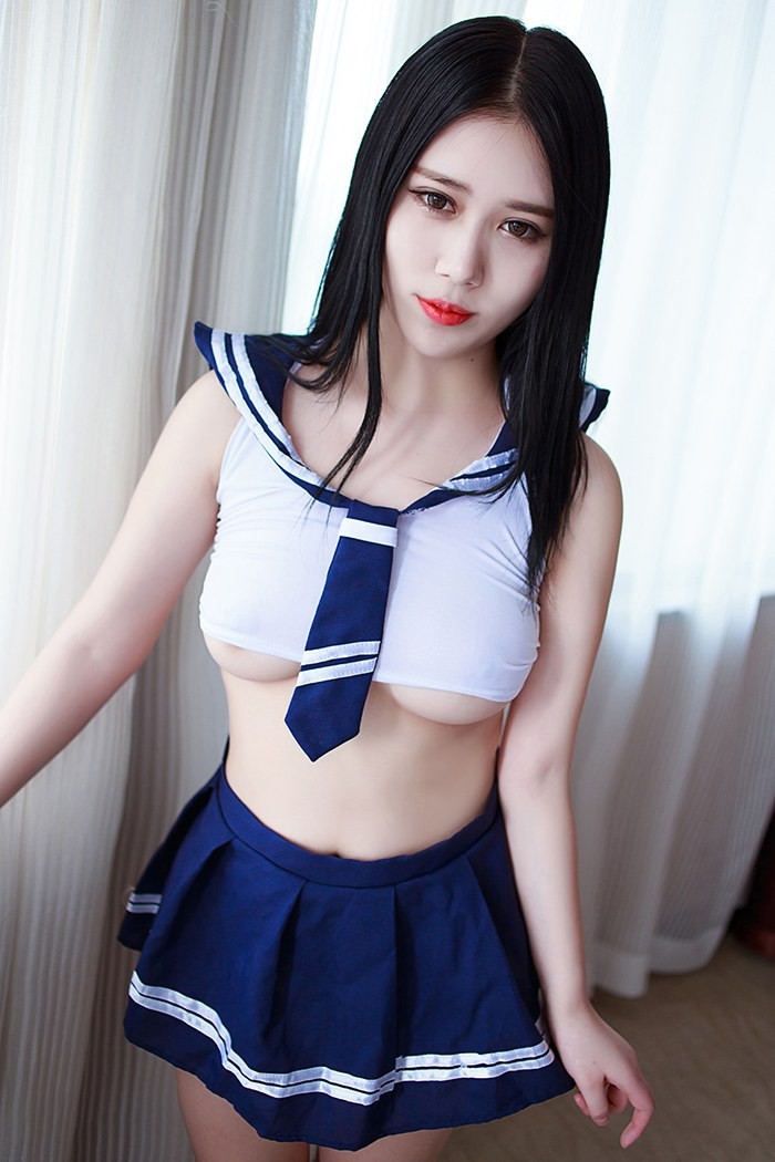 花满唐棋牌乐官网版游戏cosplay